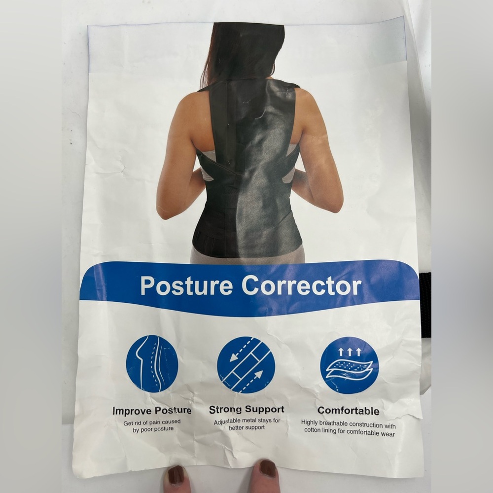 Black Posture Corrector‎ Back Support Brace with Metal Stays Unisex Size Medium